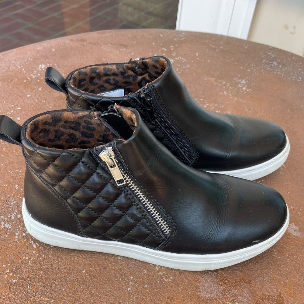 Steve Madden high top fashion sneakers